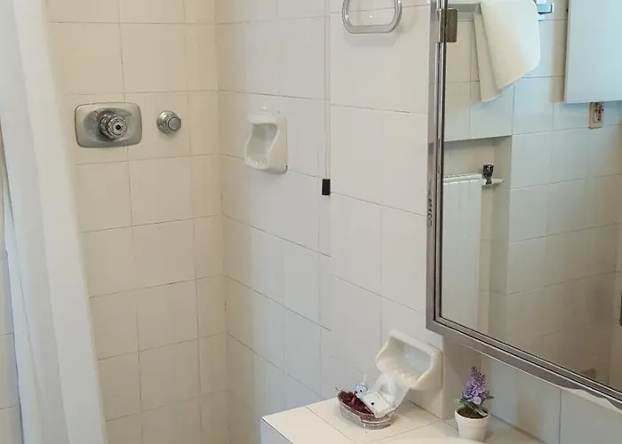 게스트하우스 Garden 3*