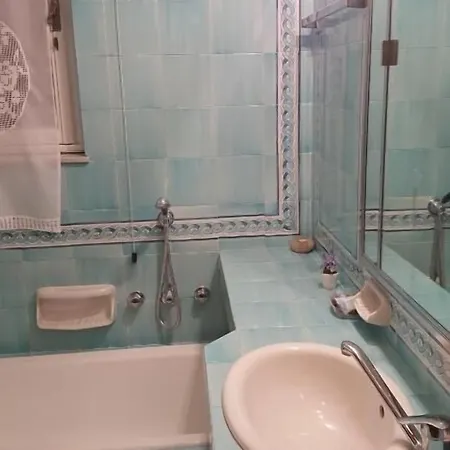 Garden בית הארחה ג'נובה