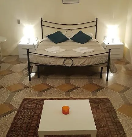 בית הארחה Garden ג'נובה